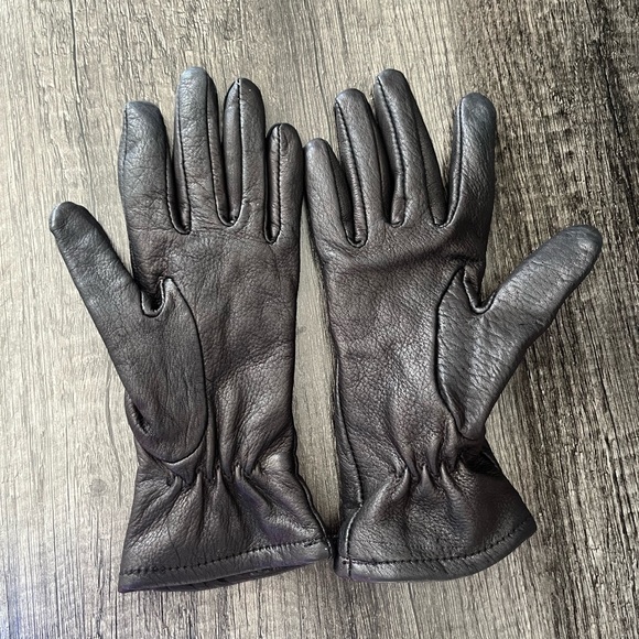 Like new driving gloves - Picture 2 of 4
